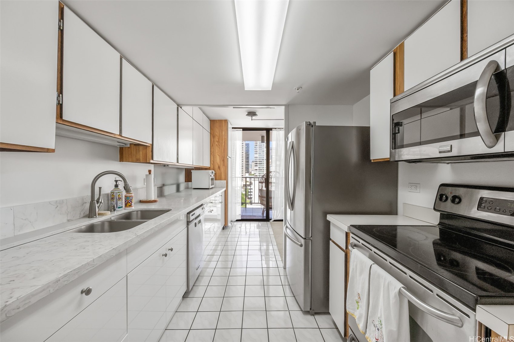 250 Ohua Avenue 9c Property Photo 14