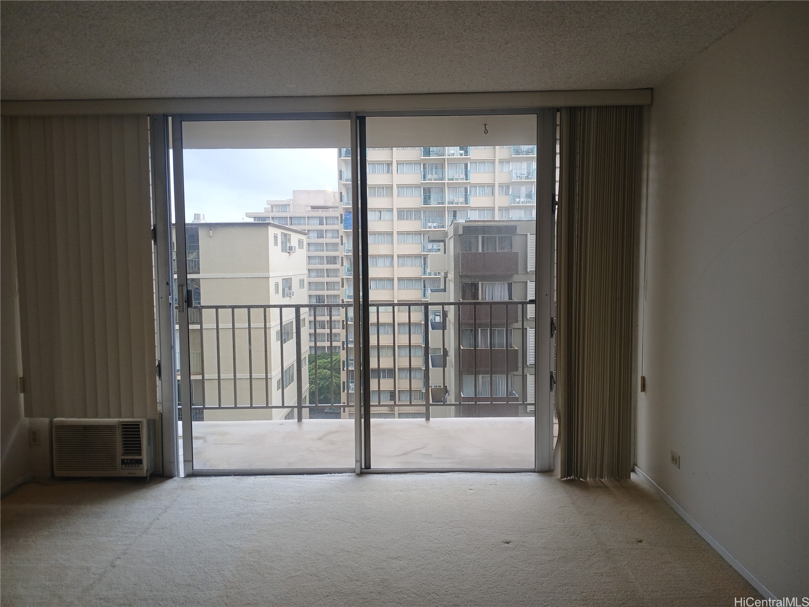 2345 Ala Wai Boulevard 1107 Property Photo 1
