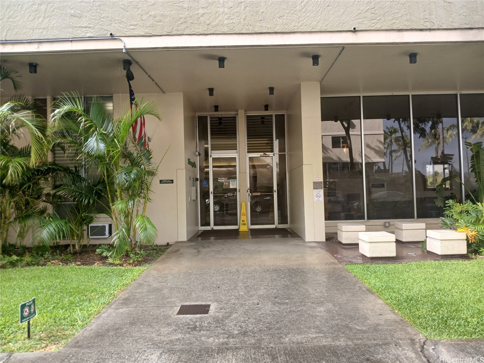 2345 Ala Wai Boulevard 1107 Property Photo 13