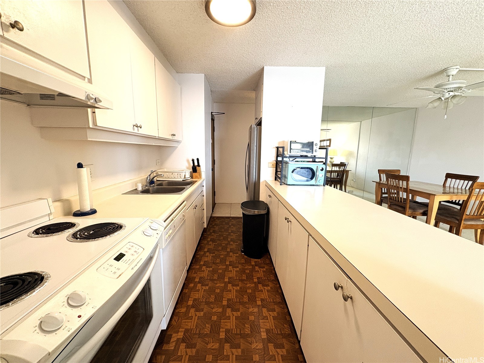 1778 Ala Moana Boulevard 3703 Property Photo 8