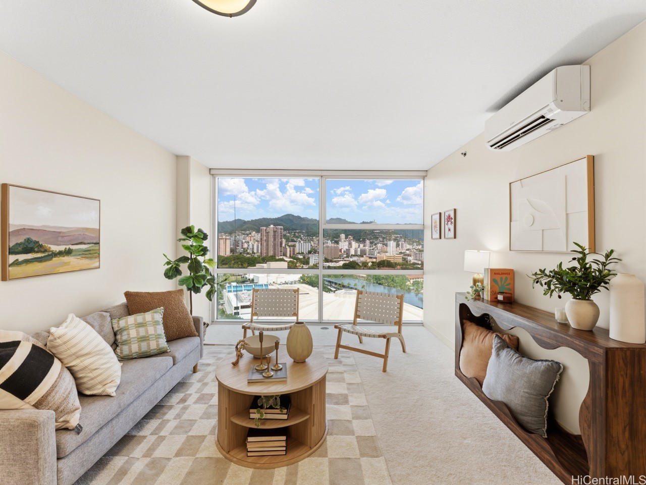 909 Kapiolani Boulevard 2105 Property Photo 1