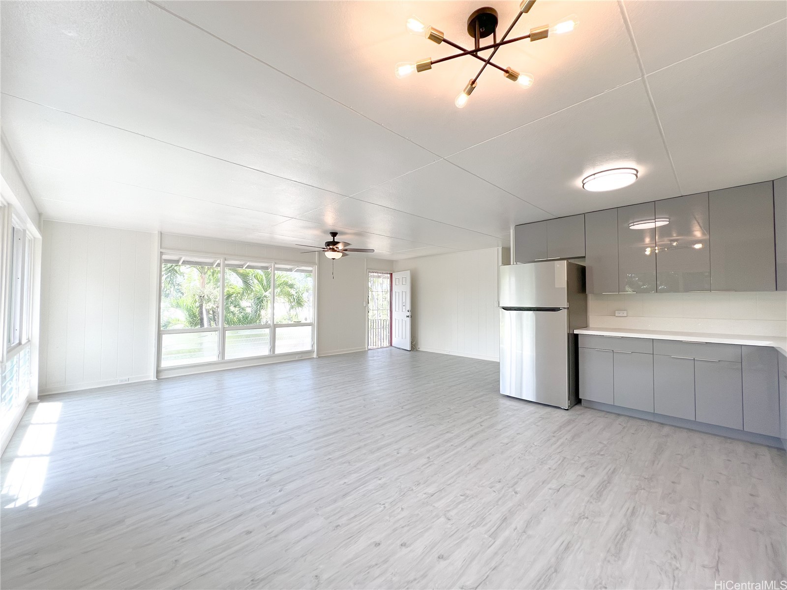 84-290 Makaha Valley Road Property Photo 1