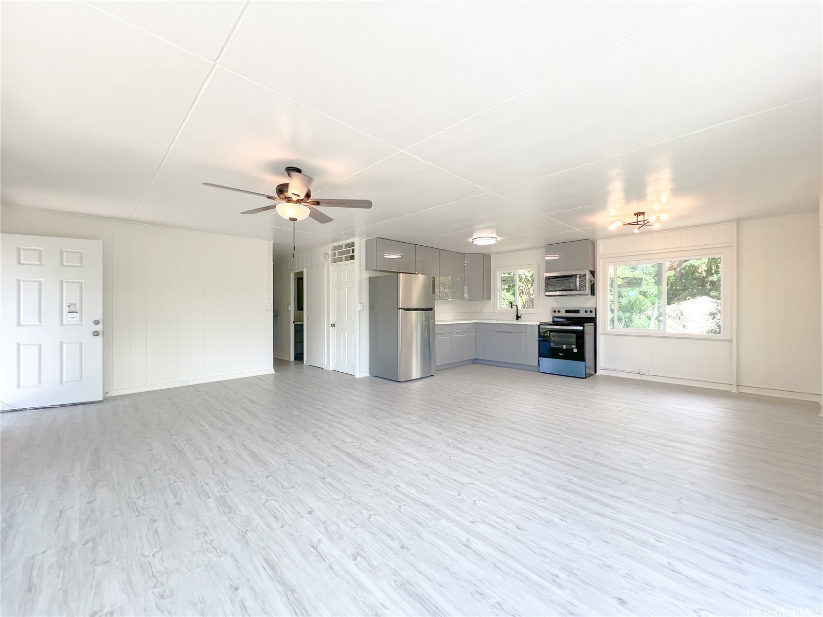 84-290 Makaha Valley Road Property Photo 4