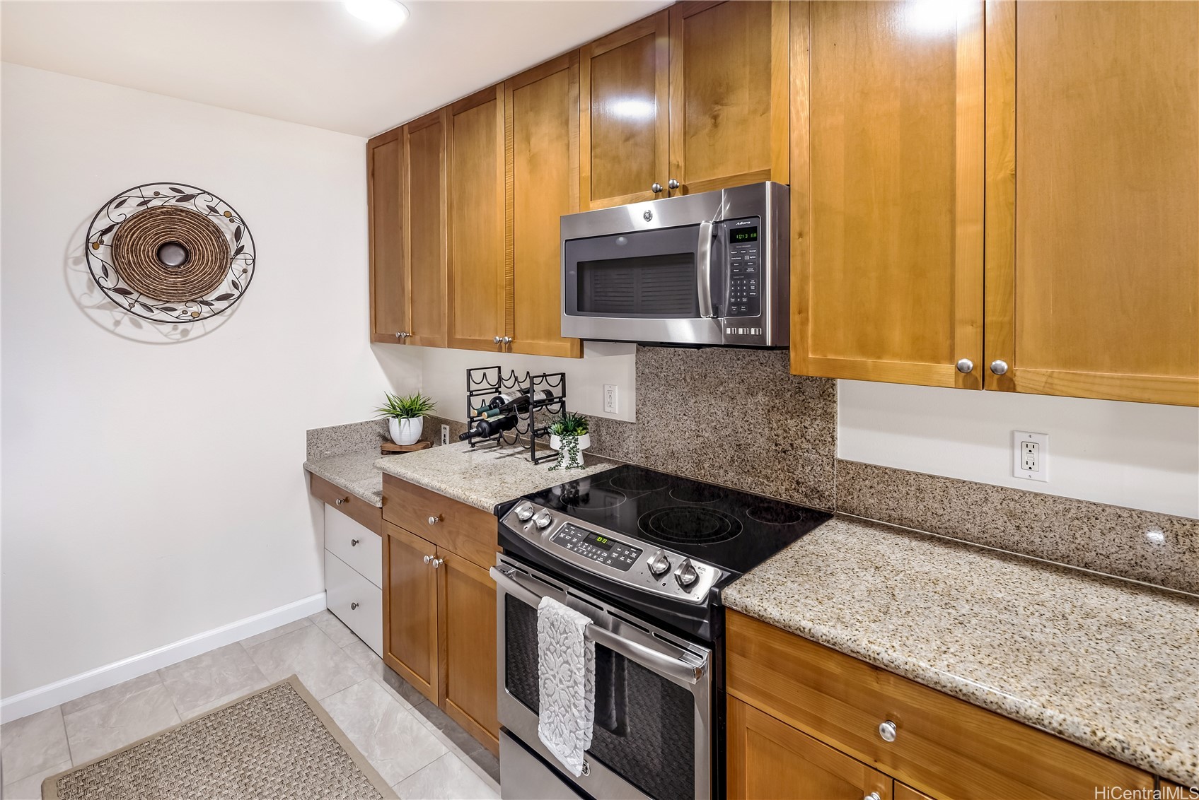520 Lunalilo Home Road 6113 Property Photo 8