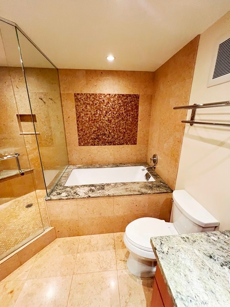 3055 Pualei Circle 306 Property Photo 17