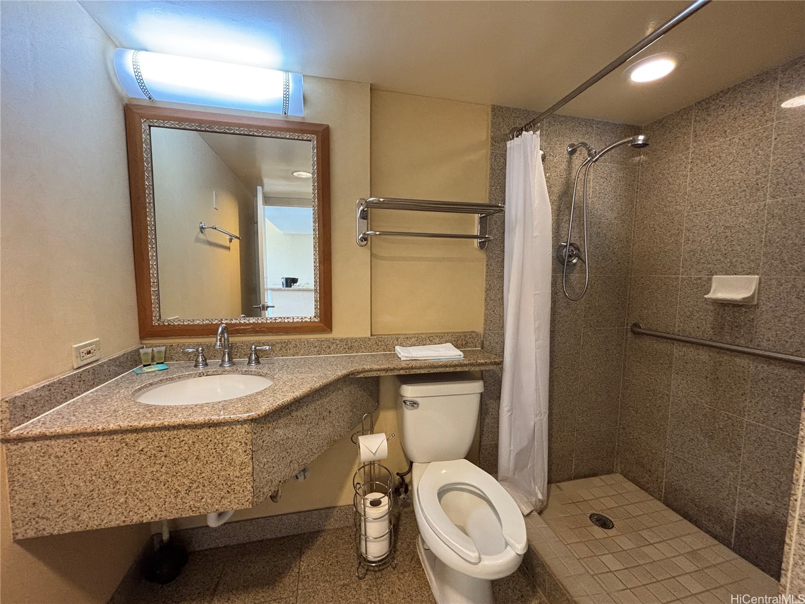 1777 Ala Moana Boulevard 308 Property Photo 12