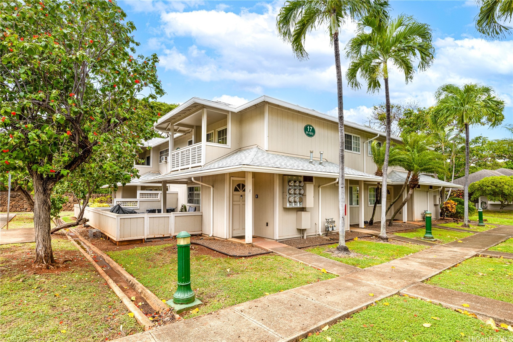 91-1072 Makaaloa Street 17e Property Photo 1