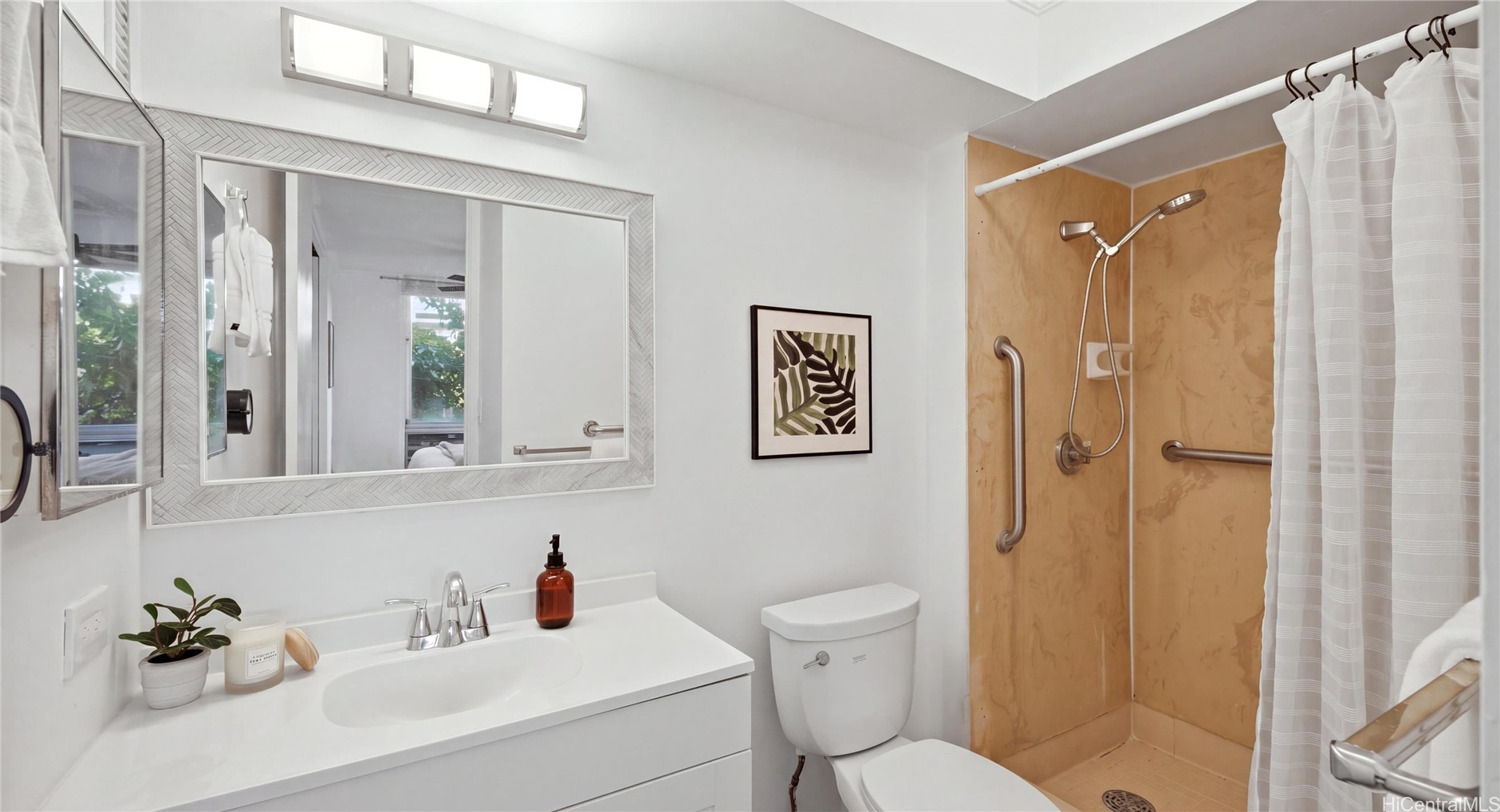 1717 Ala Wai Boulevard 303 Property Photo 8