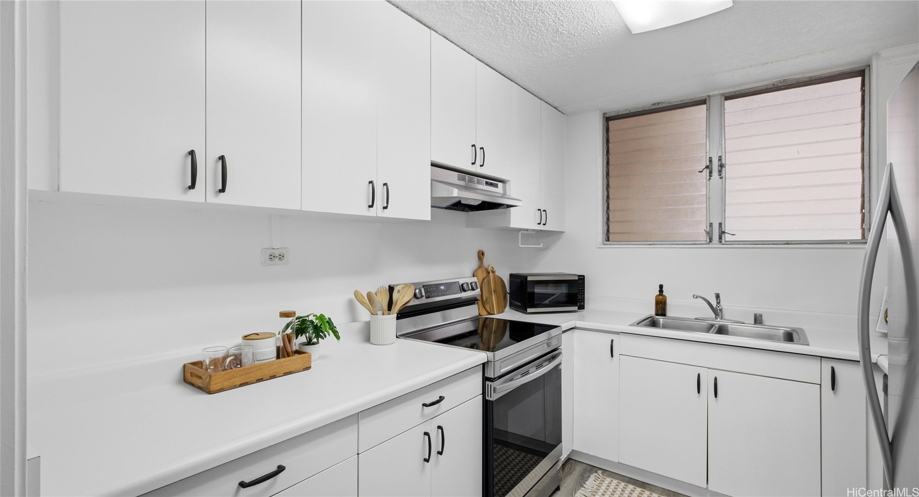 1717 Ala Wai Boulevard 303 Property Photo 14