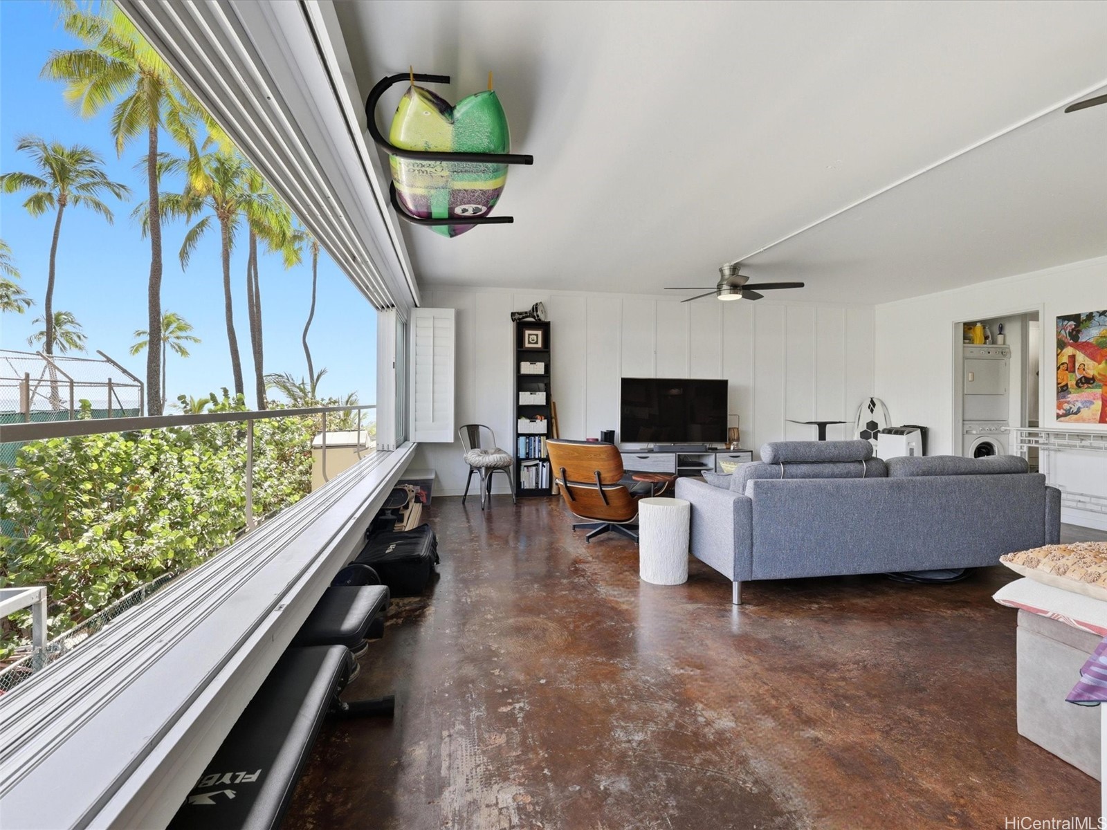 2895 Kalakaua Avenue 207 Property Photo 1