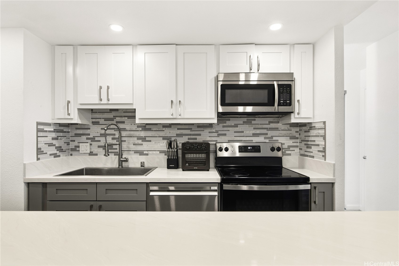 1778 Ala Moana Boulevard 1418 Property Photo 1
