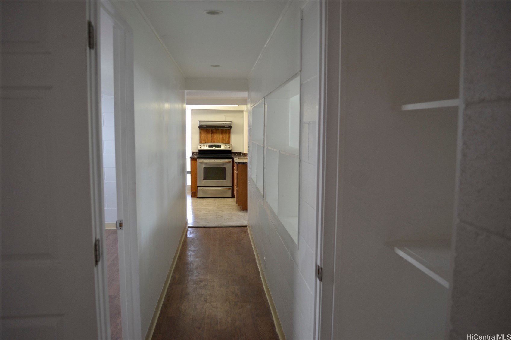 933 22nd Avenue Back Unit Property Photo 18