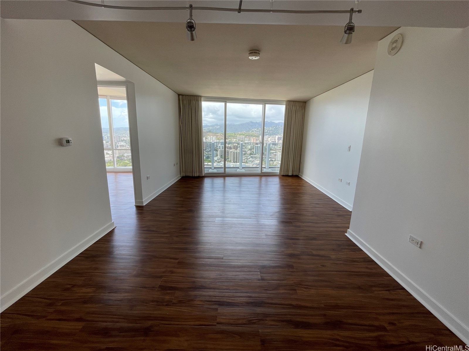 1296 Kapiolani Boulevard 4409 Property Photo 9