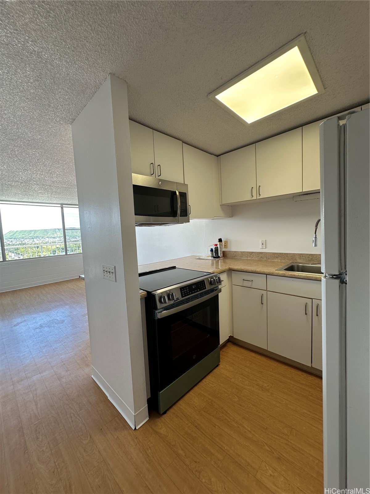 2542 Date Street 1004 Property Photo 1
