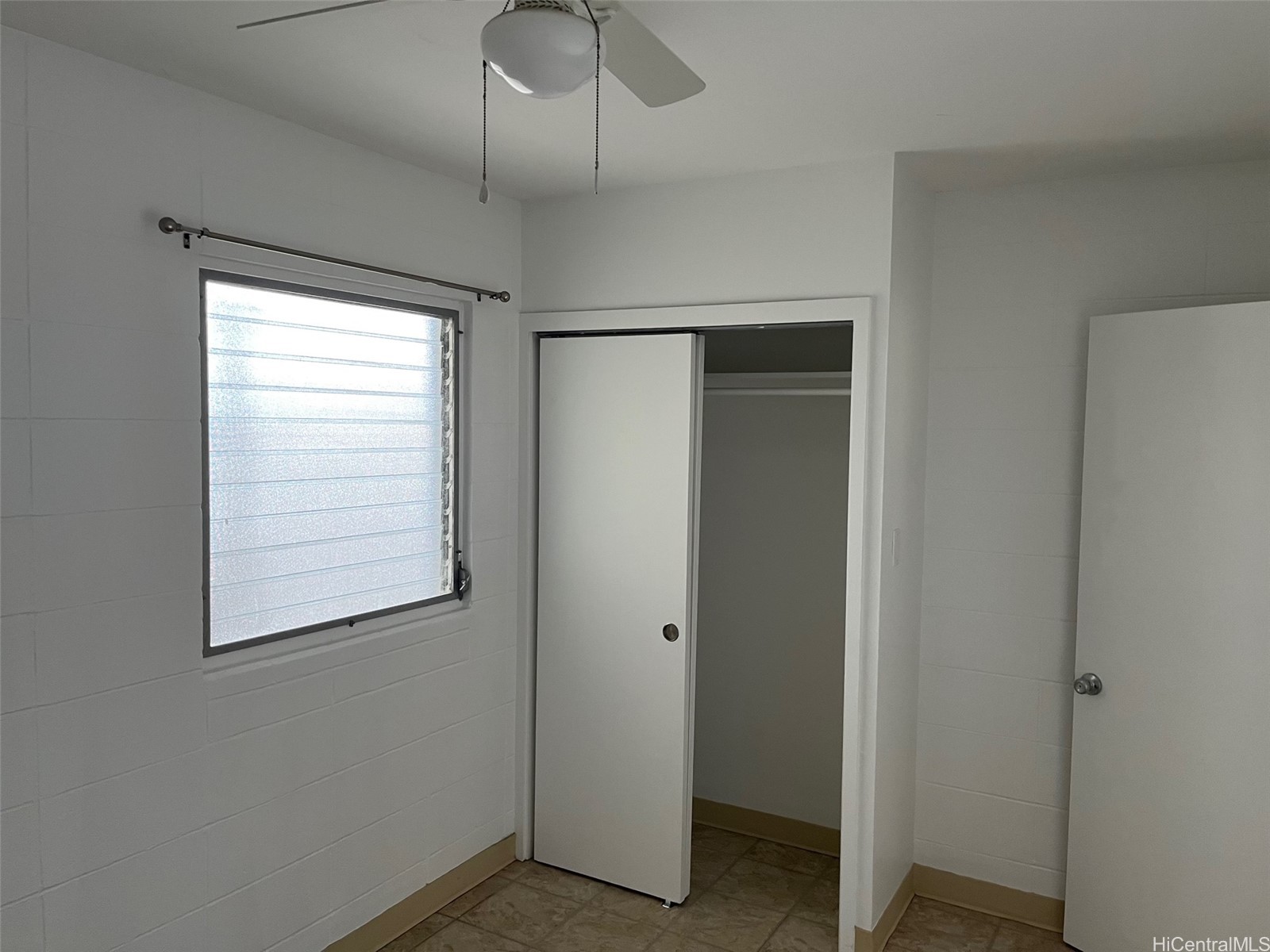 1233 Young Street Property Photo 5