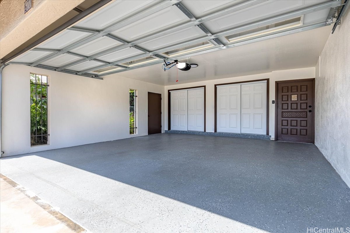 677 Hunalewa Street Property Photo 25
