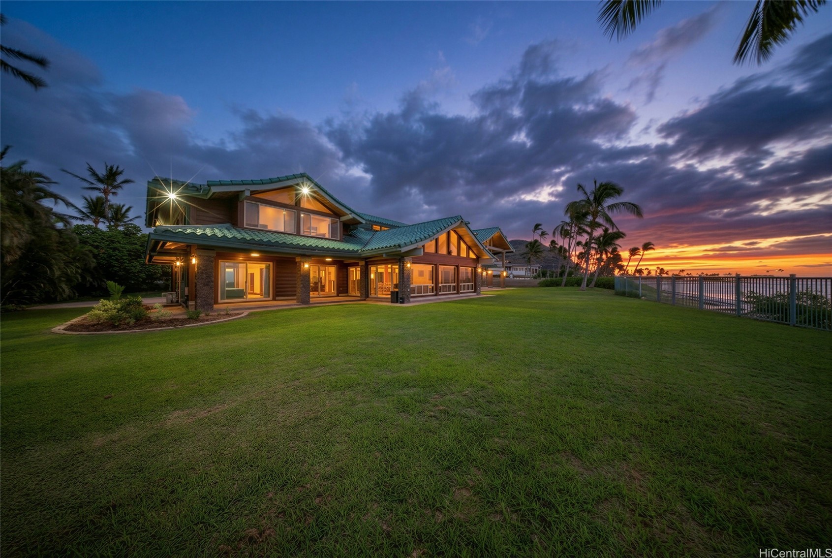 87-579 Farrington Highway Property Photo 25