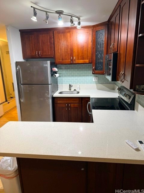 747 Amana Street 610 Property Photo 2