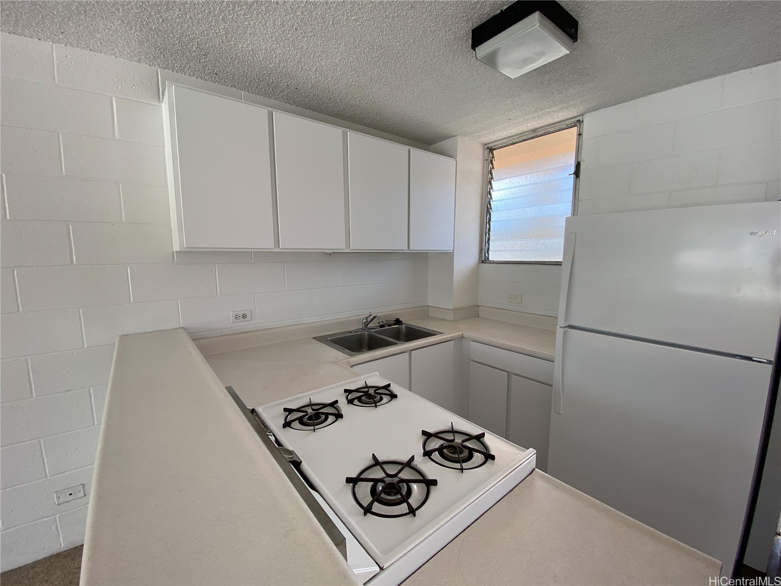 1403 Makiki Street B402 Property Photo 1