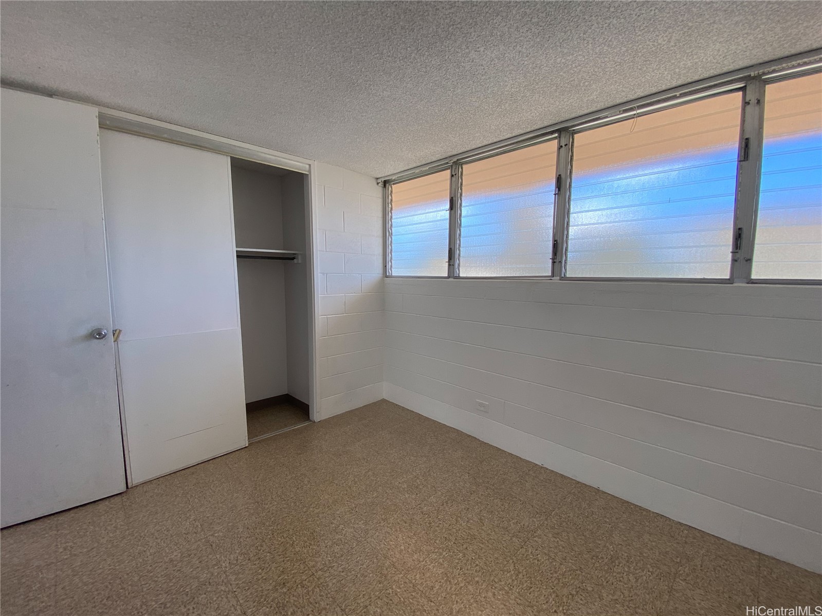1403 Makiki Street B402 Property Photo 9