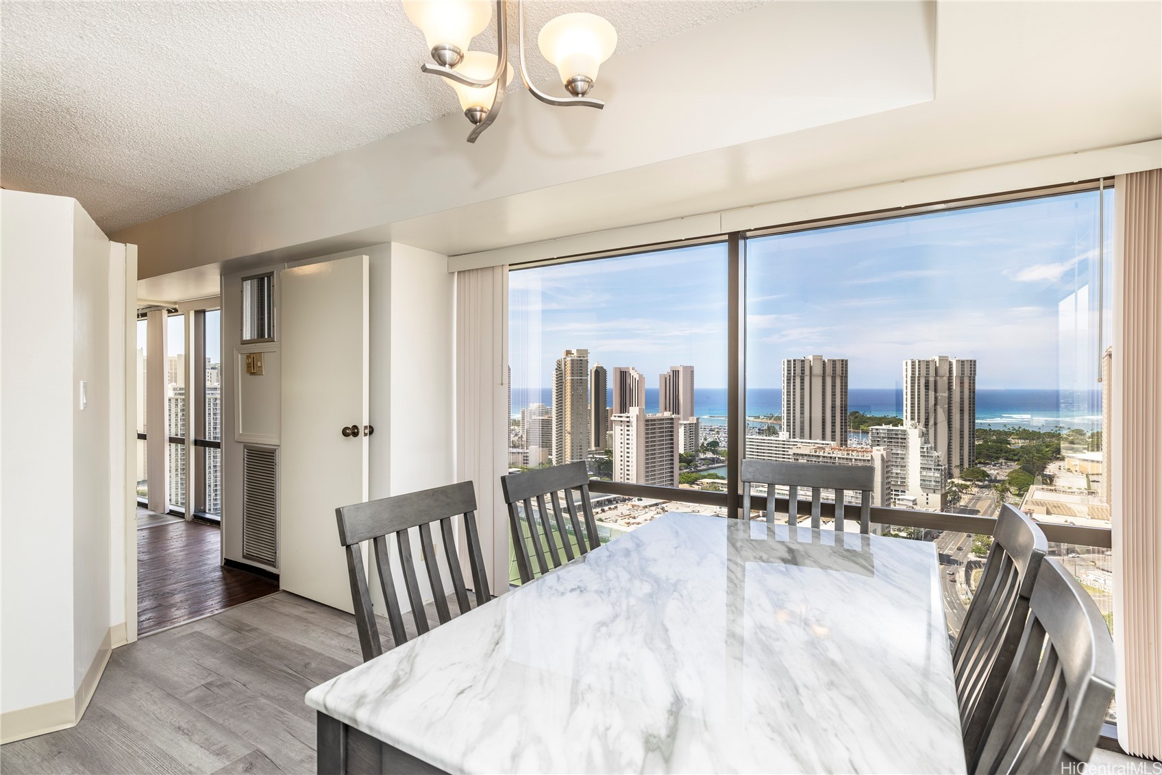 1750 Kalakaua Avenue 3201 Property Photo 1