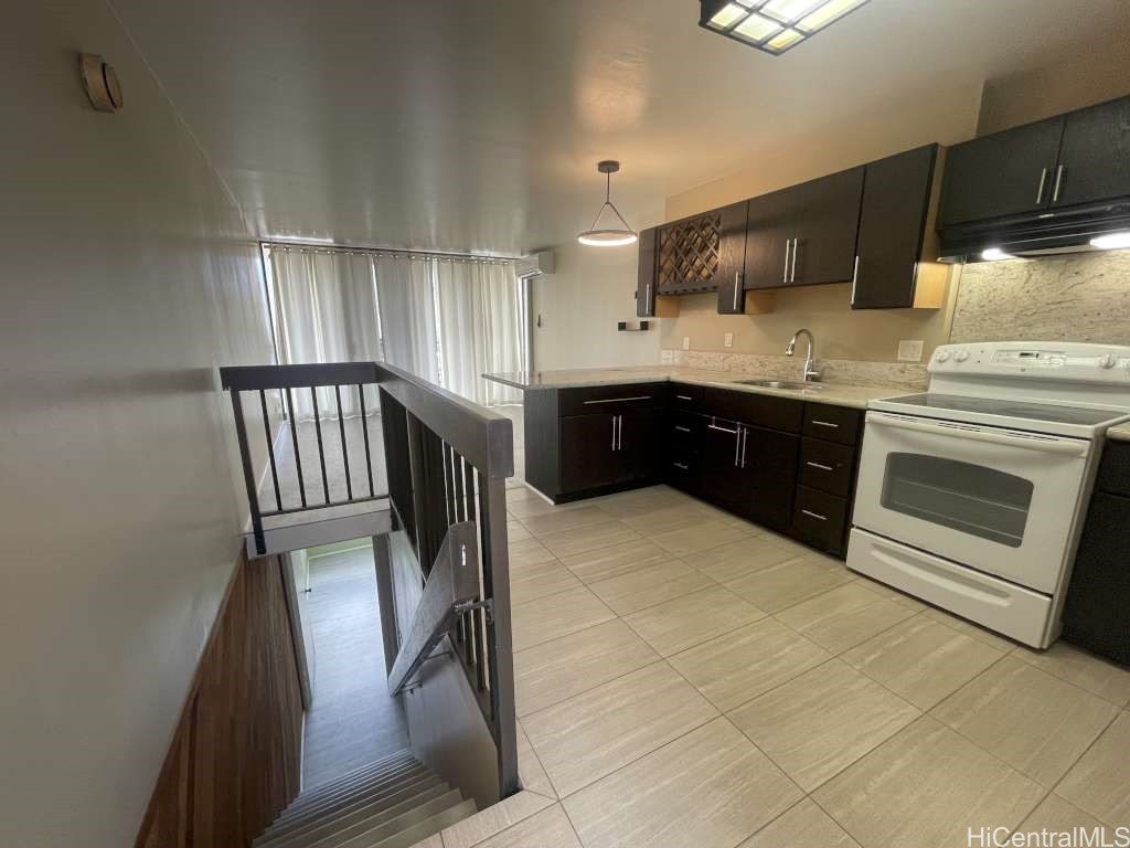 739 Hausten Street 802 Property Photo 4