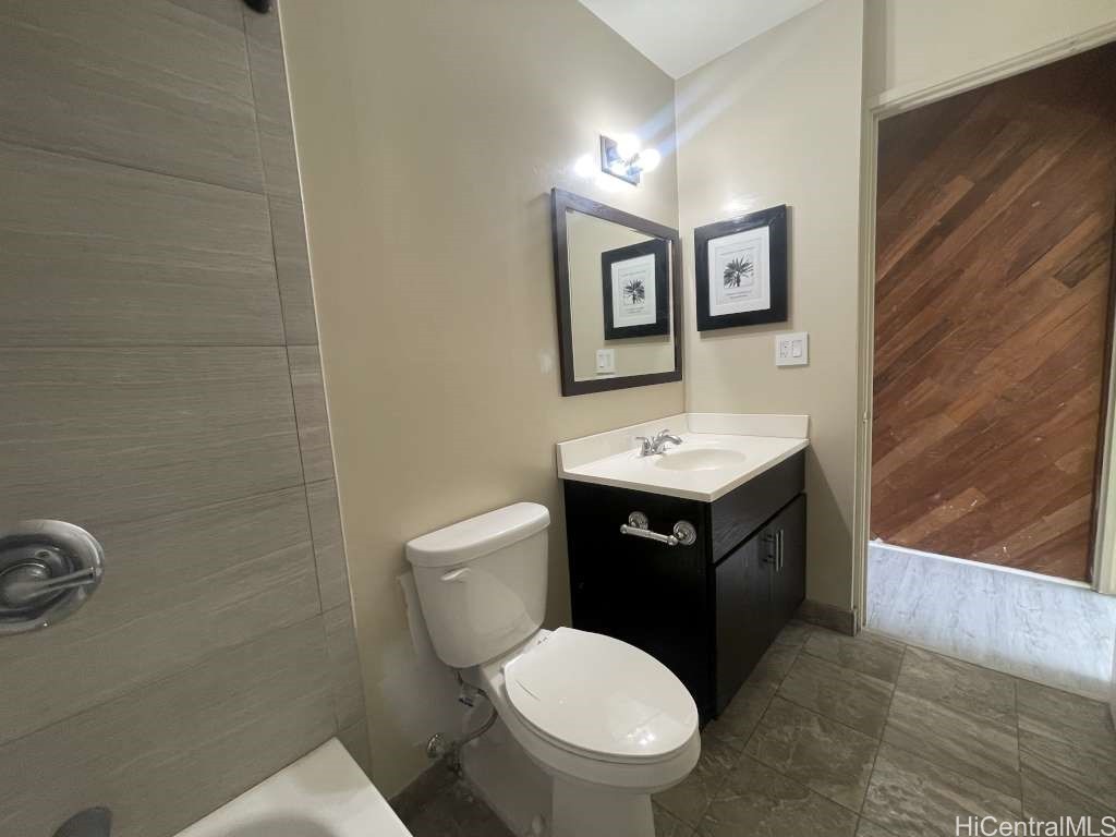 739 Hausten Street 802 Property Photo 10