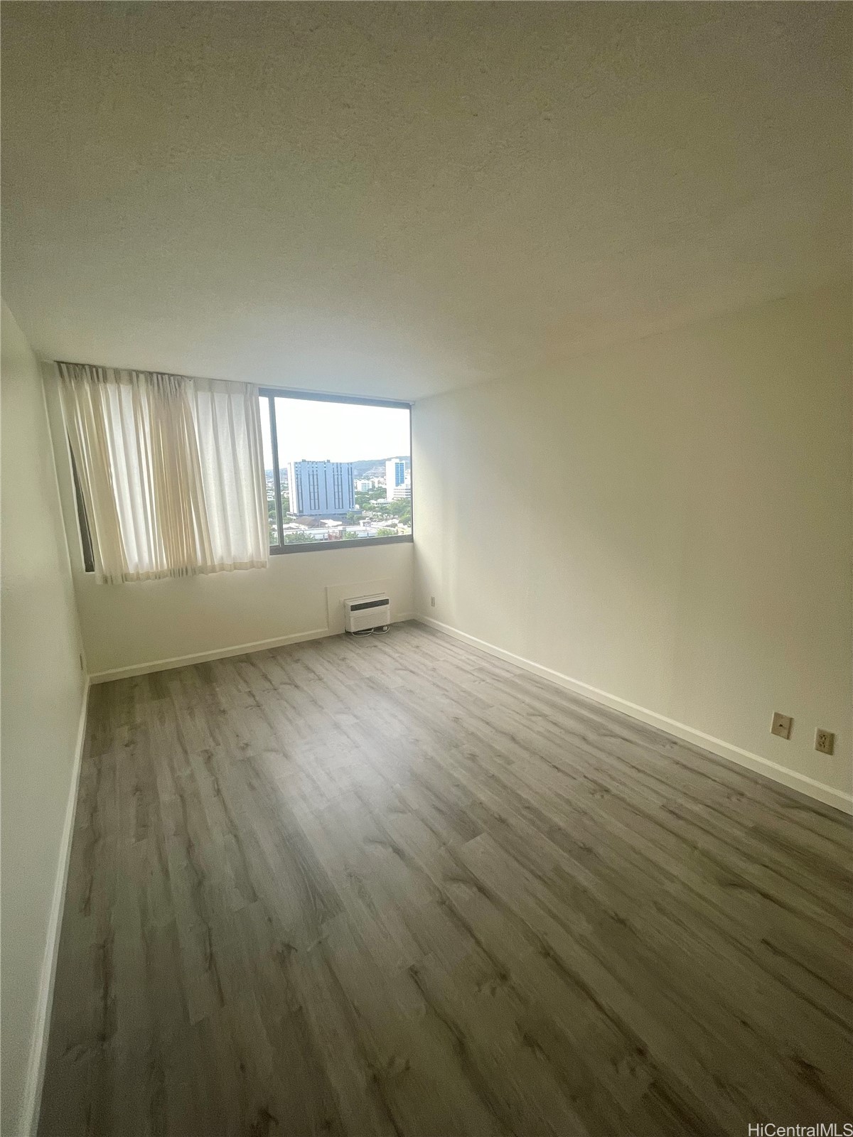 55 S Kukui Street D1115 Property Photo 4