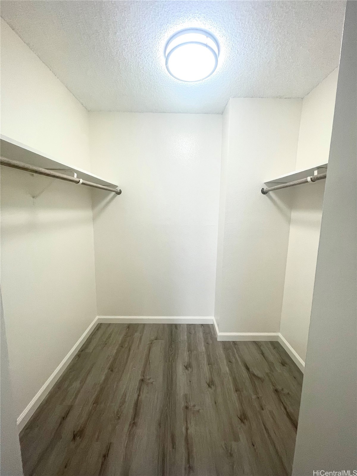 55 S Kukui Street D1115 Property Photo 9