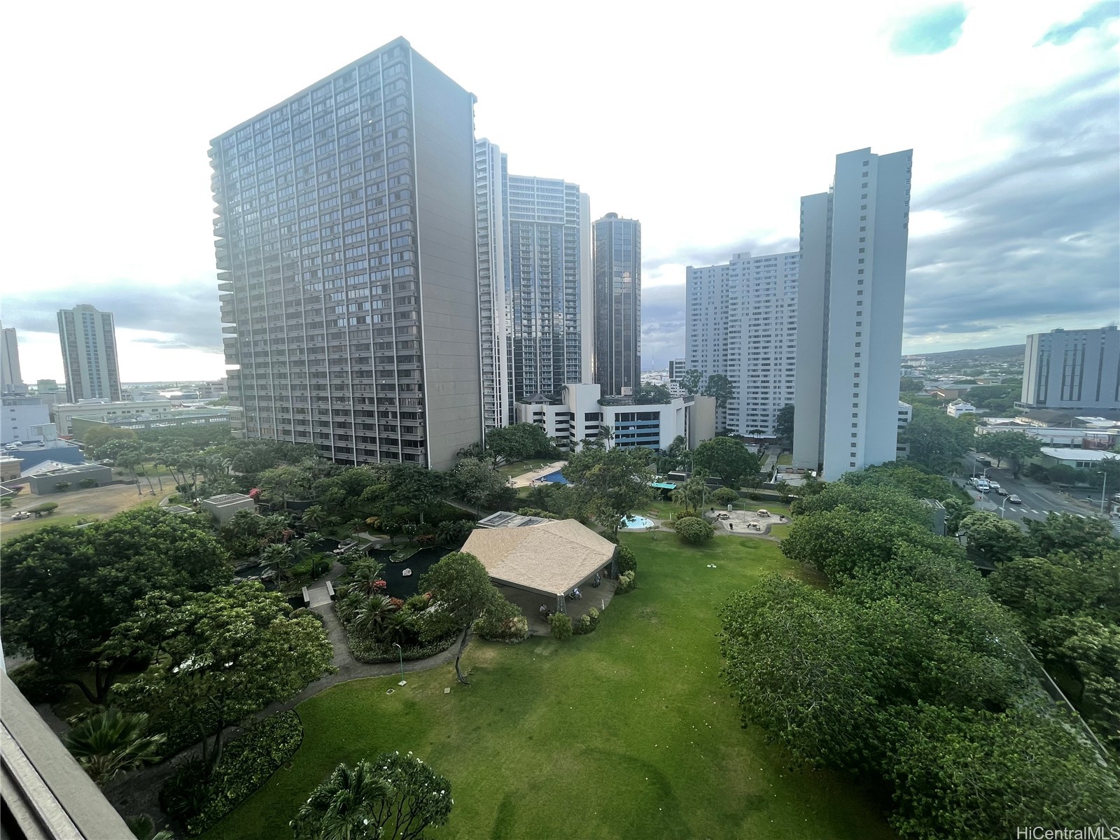 55 S Kukui Street D1115 Property Photo 13