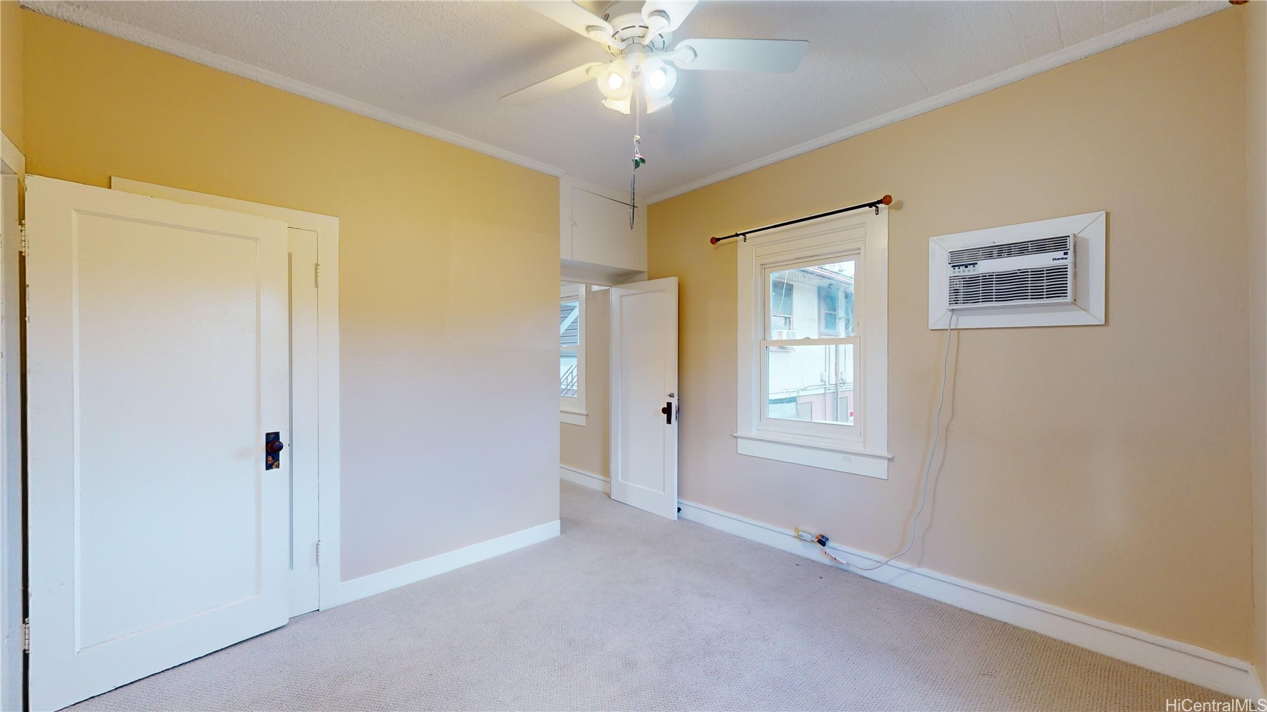 908 Kinau Street Property Photo 10