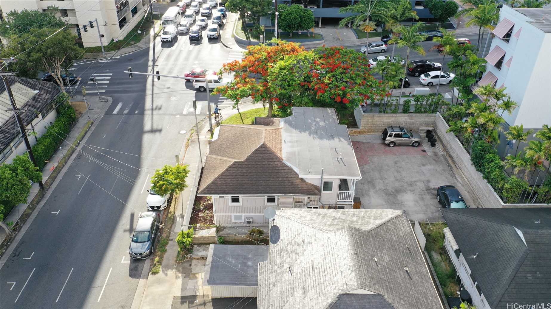 908 Kinau Street Property Photo 24