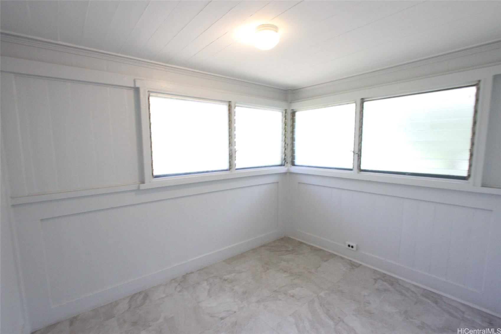 1030 16th Avenue Back Property Photo 5