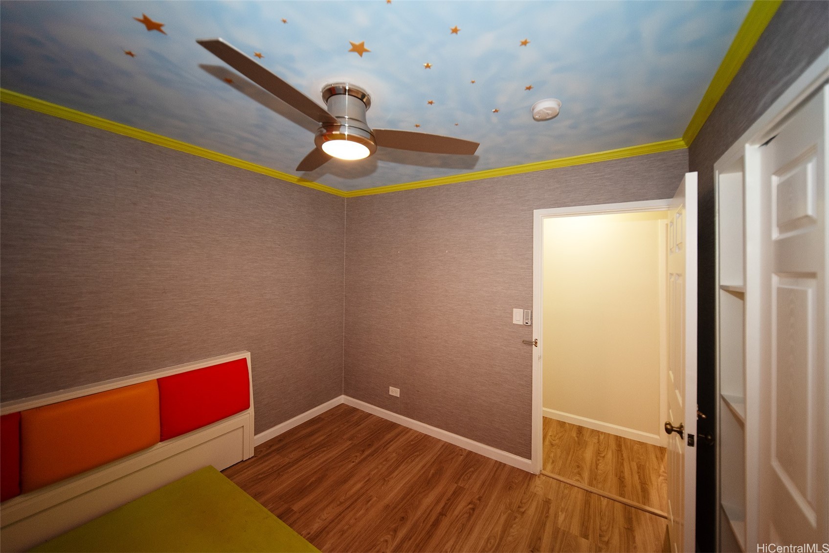 2440 Date Street 106 Property Photo 6