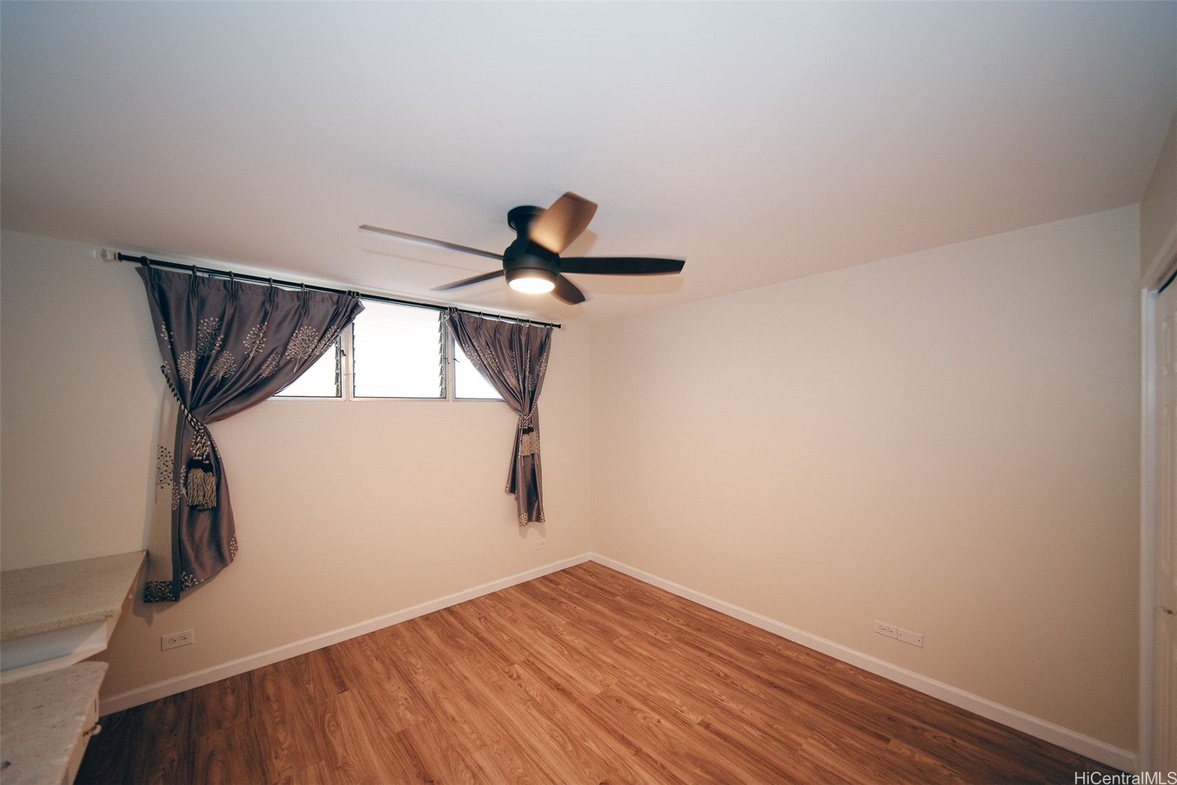 2440 Date Street 106 Property Photo 7