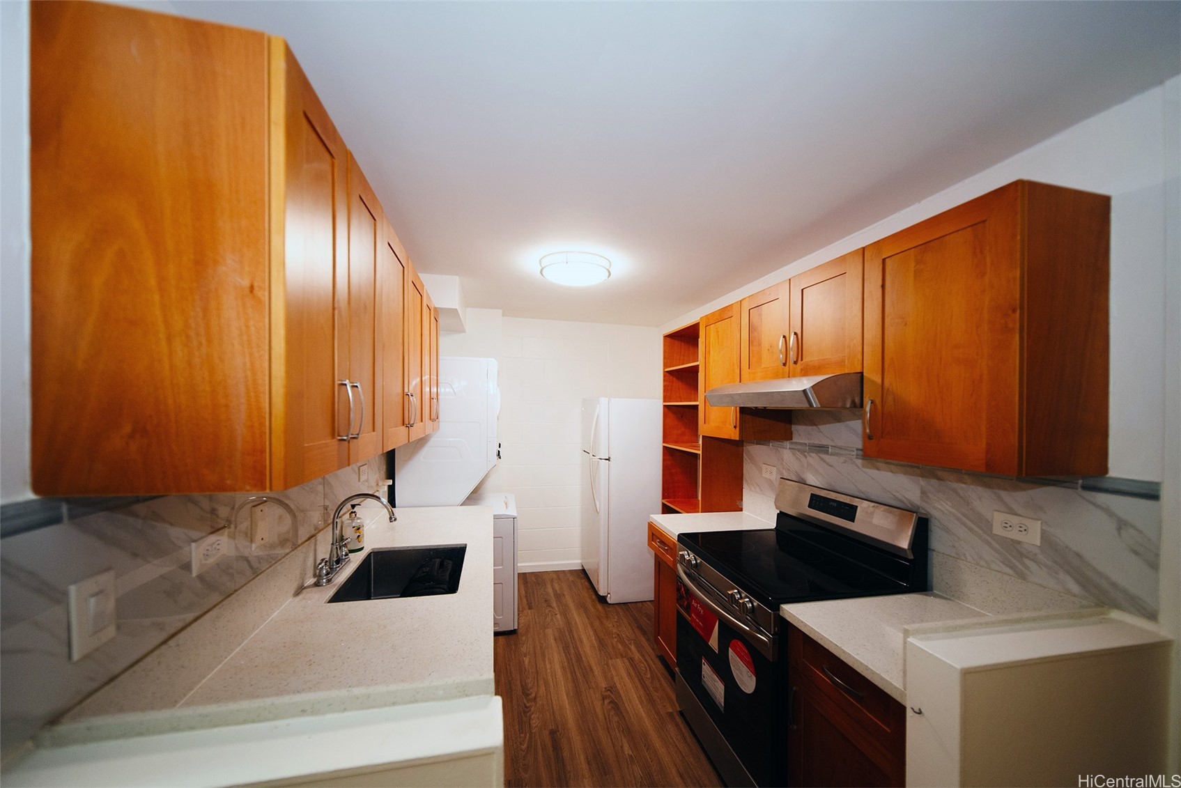 1250 Richard Lane 306 Property Photo 2