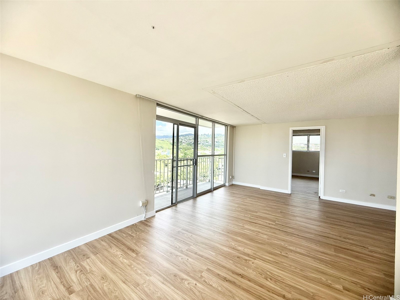 1121 Wilder Avenue 1300b Property Photo 4