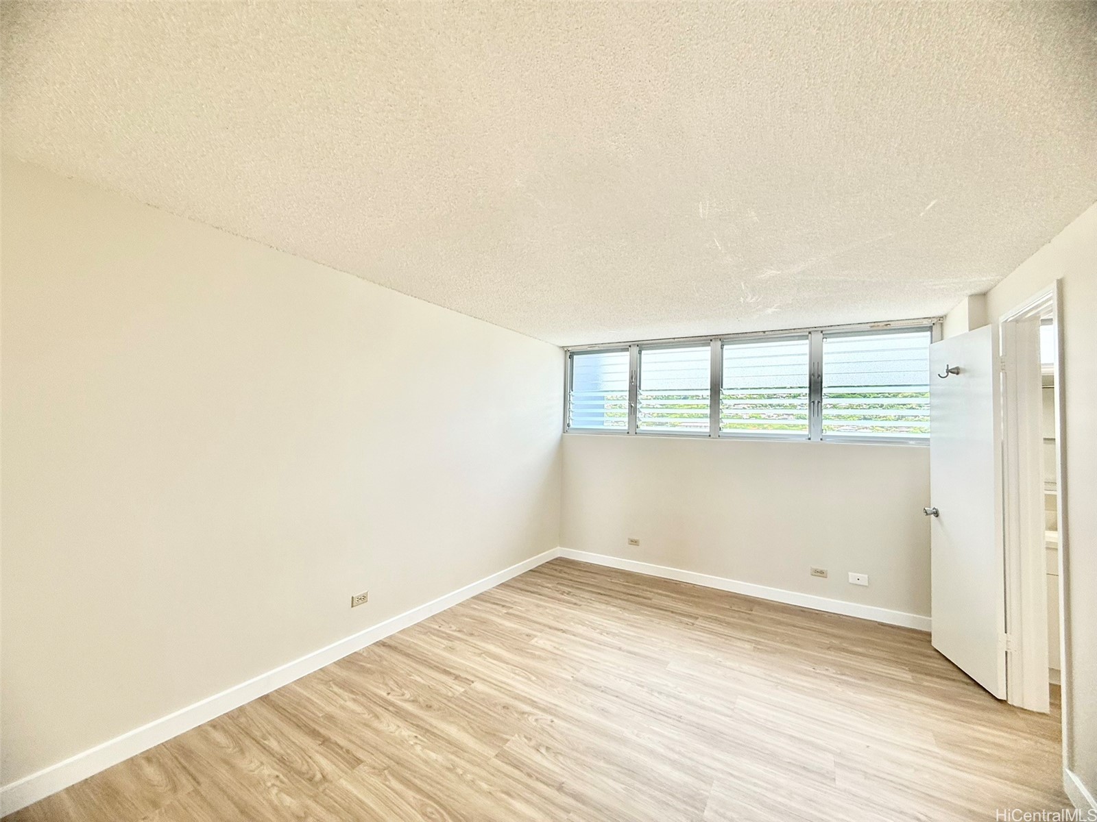 1121 Wilder Avenue 1300b Property Photo 8
