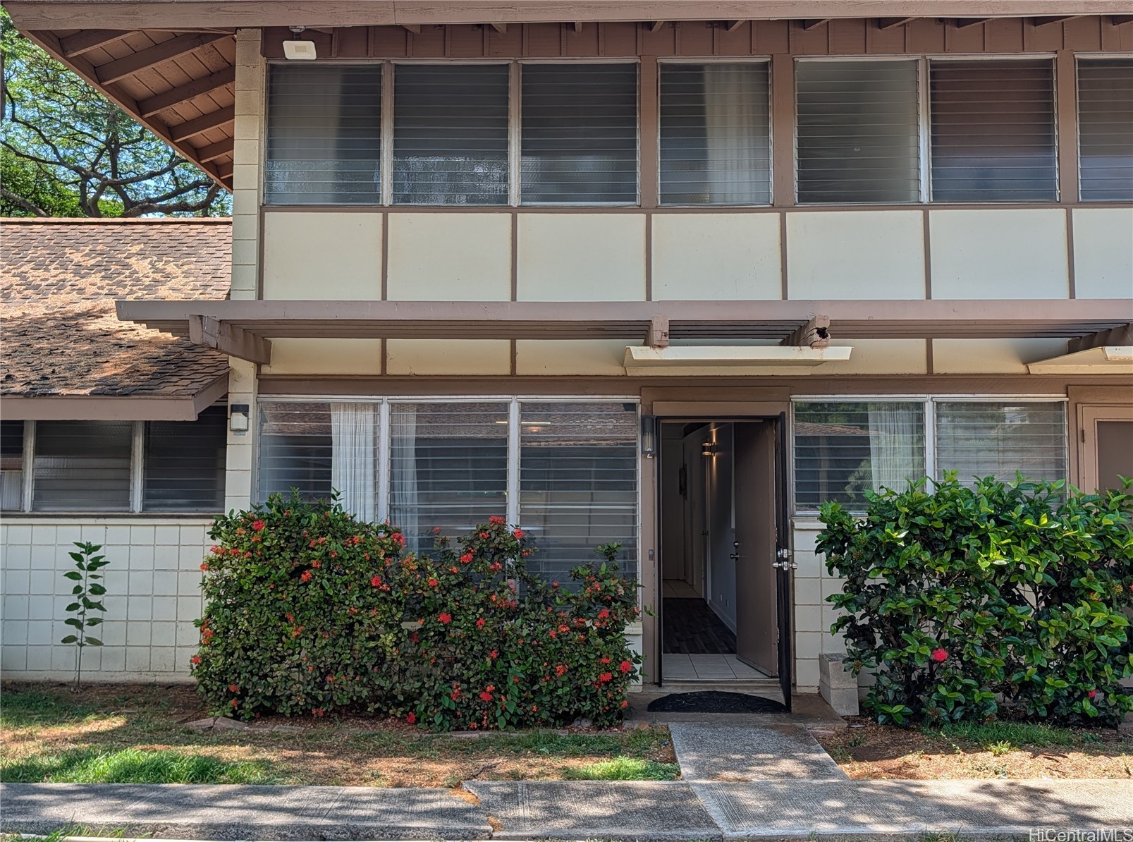 4904 Kilauea Avenue 2 Property Photo 21