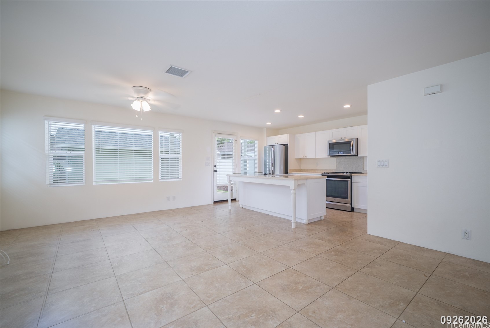 91-1338 Kaileolea Drive Property Photo 6