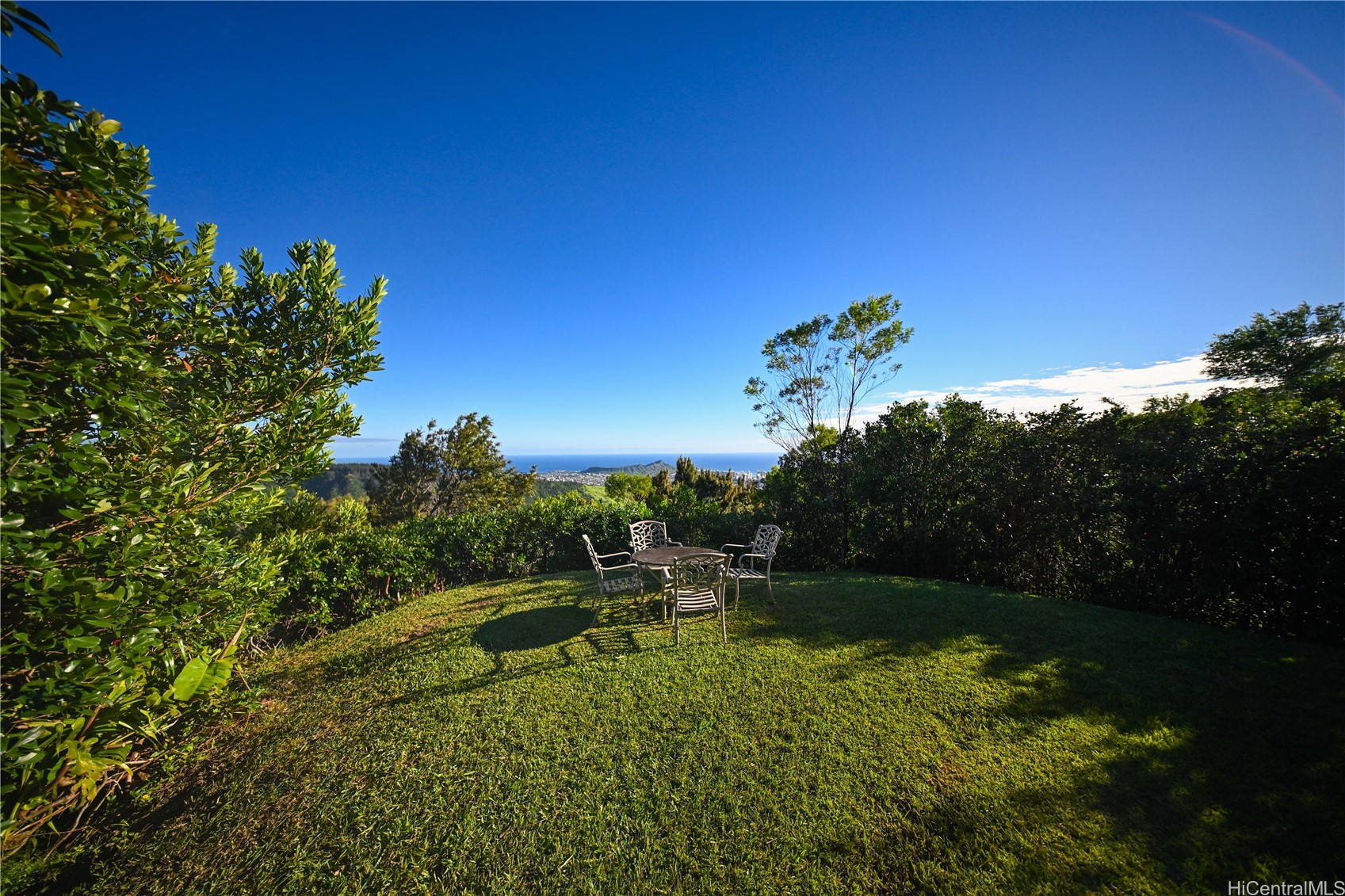 3955 Round Top Drive Property Photo 24