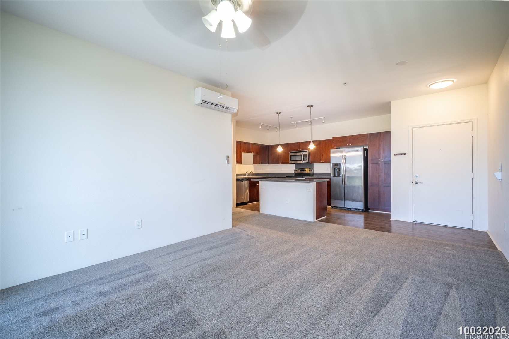 1020 Kakala Street 821 Property Photo 9