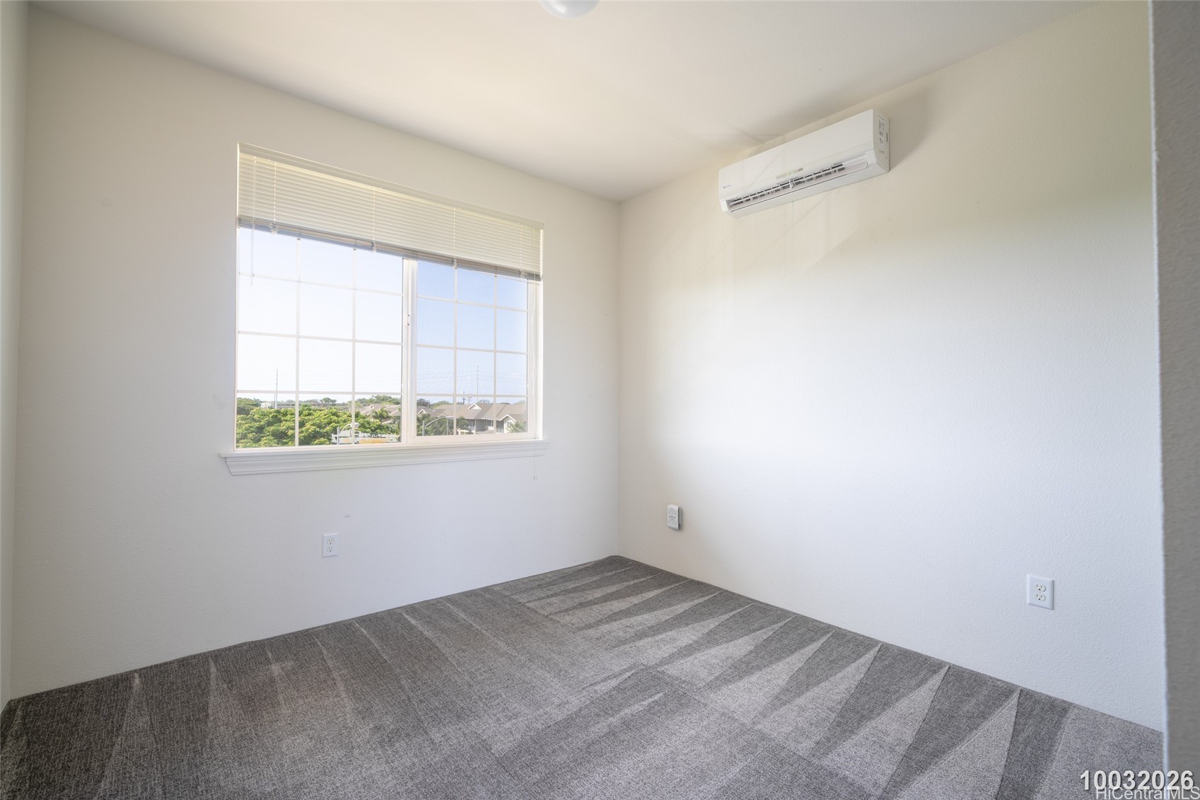 1020 Kakala Street 821 Property Photo 17