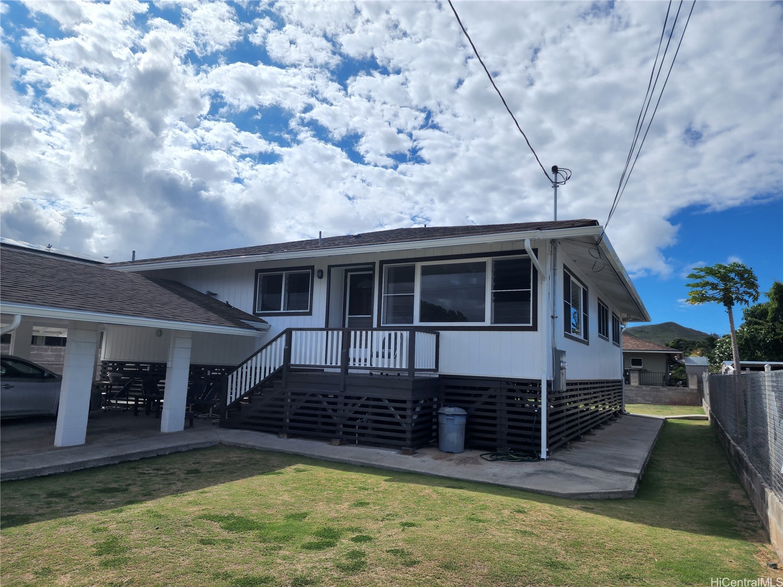 622 Hooulu Street Property Photo 1