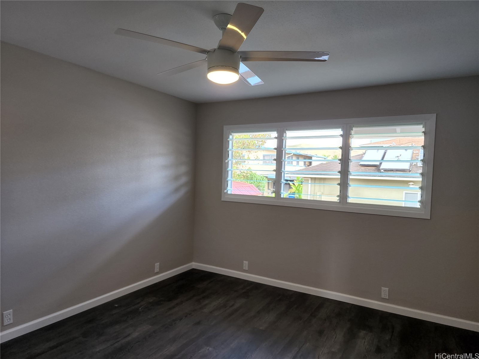 622 Hooulu Street Property Photo 11