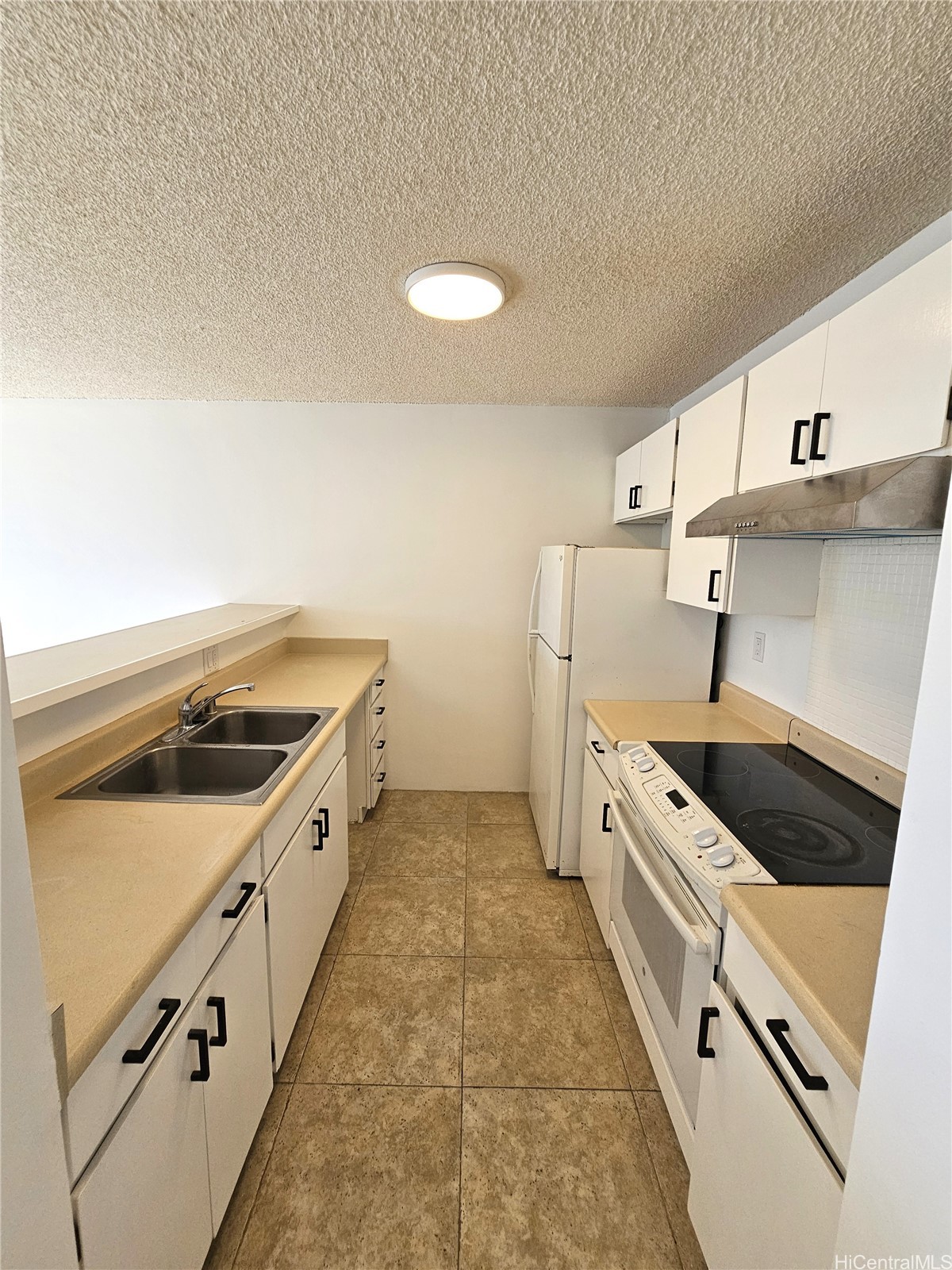 55 S Judd Street 1506 Property Photo 2
