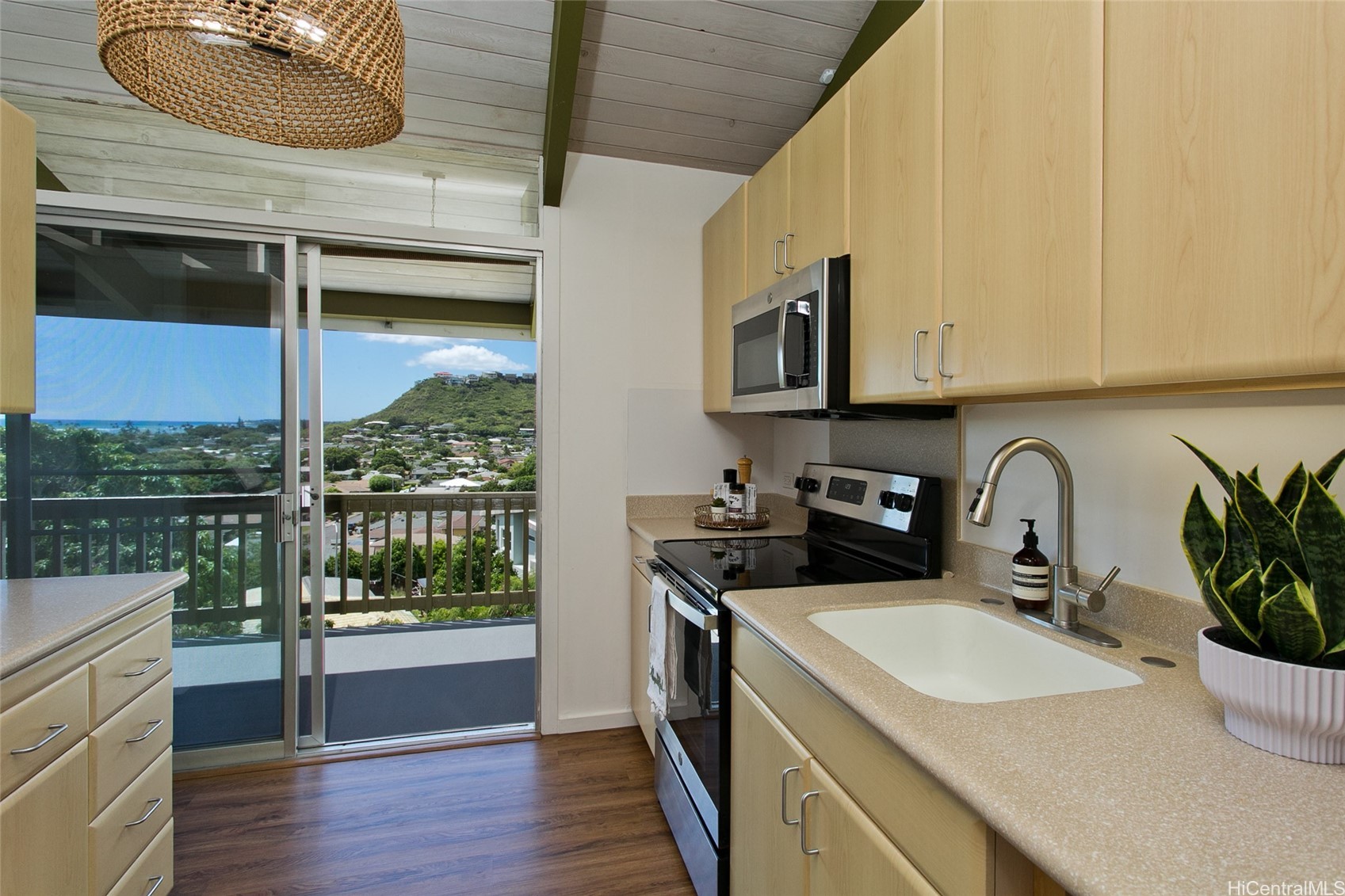 5372 Manauwea Street A Property Photo 9