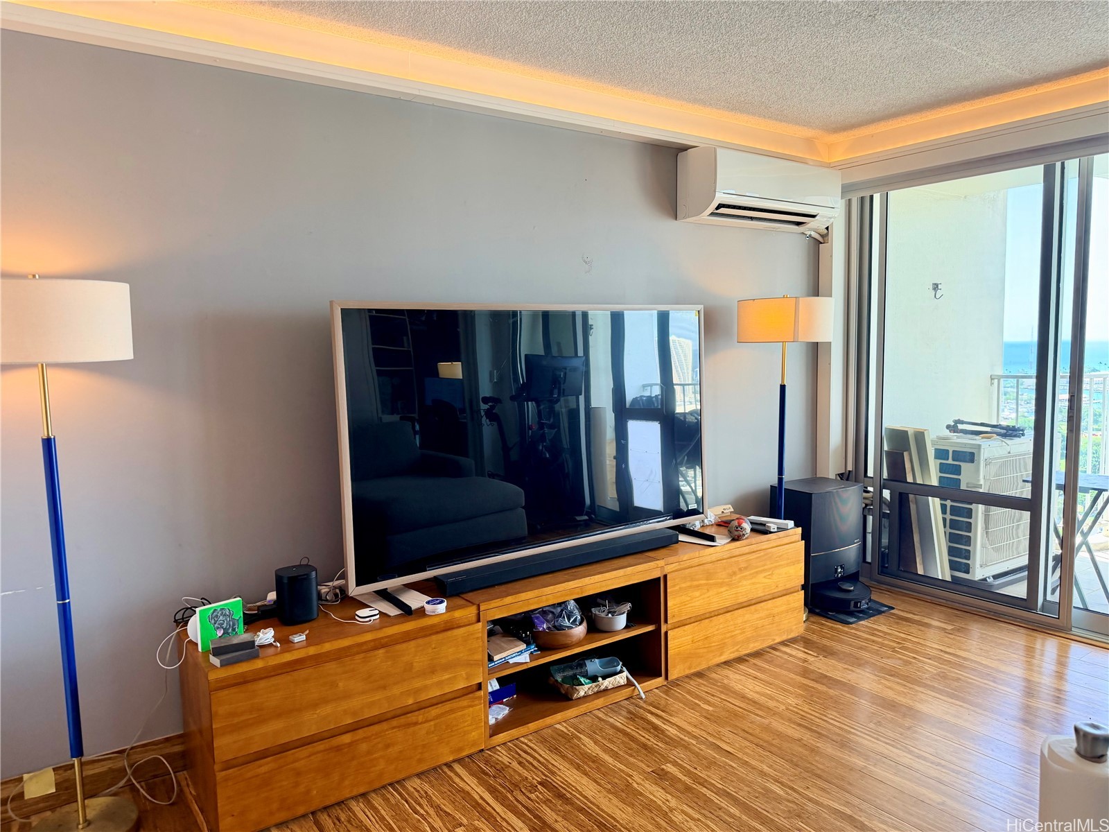 1350 Ala Moana Boulevard 2703 Property Photo 6