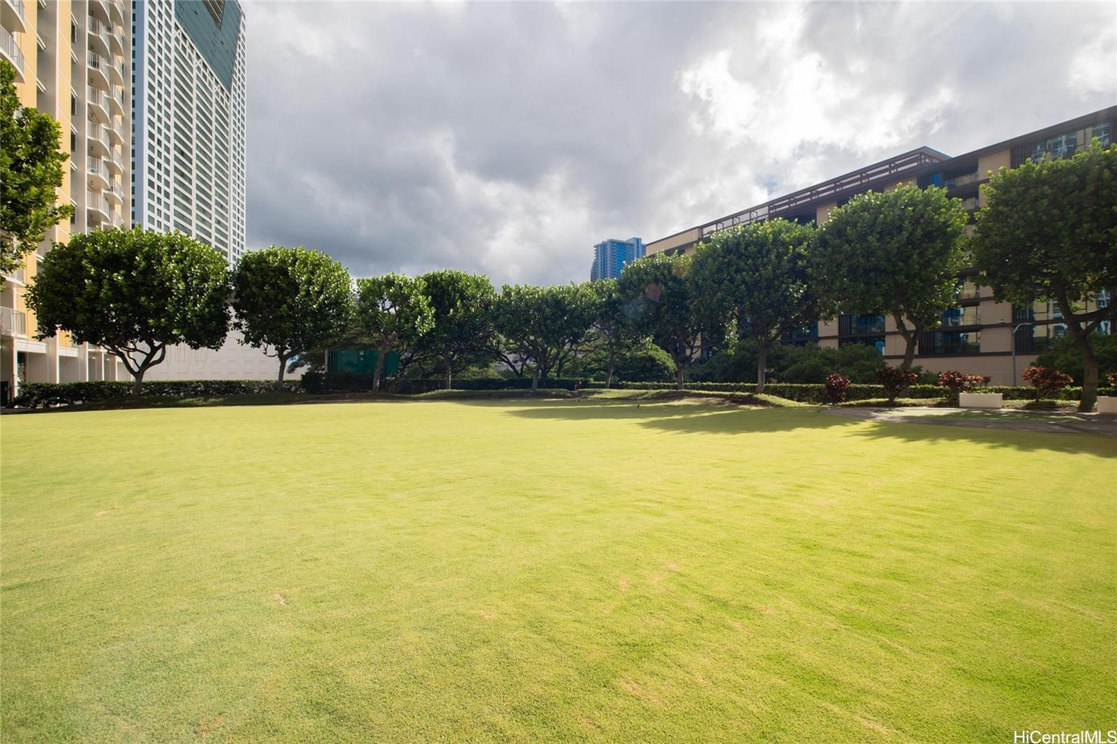 1350 Ala Moana Boulevard 2703 Property Photo 22