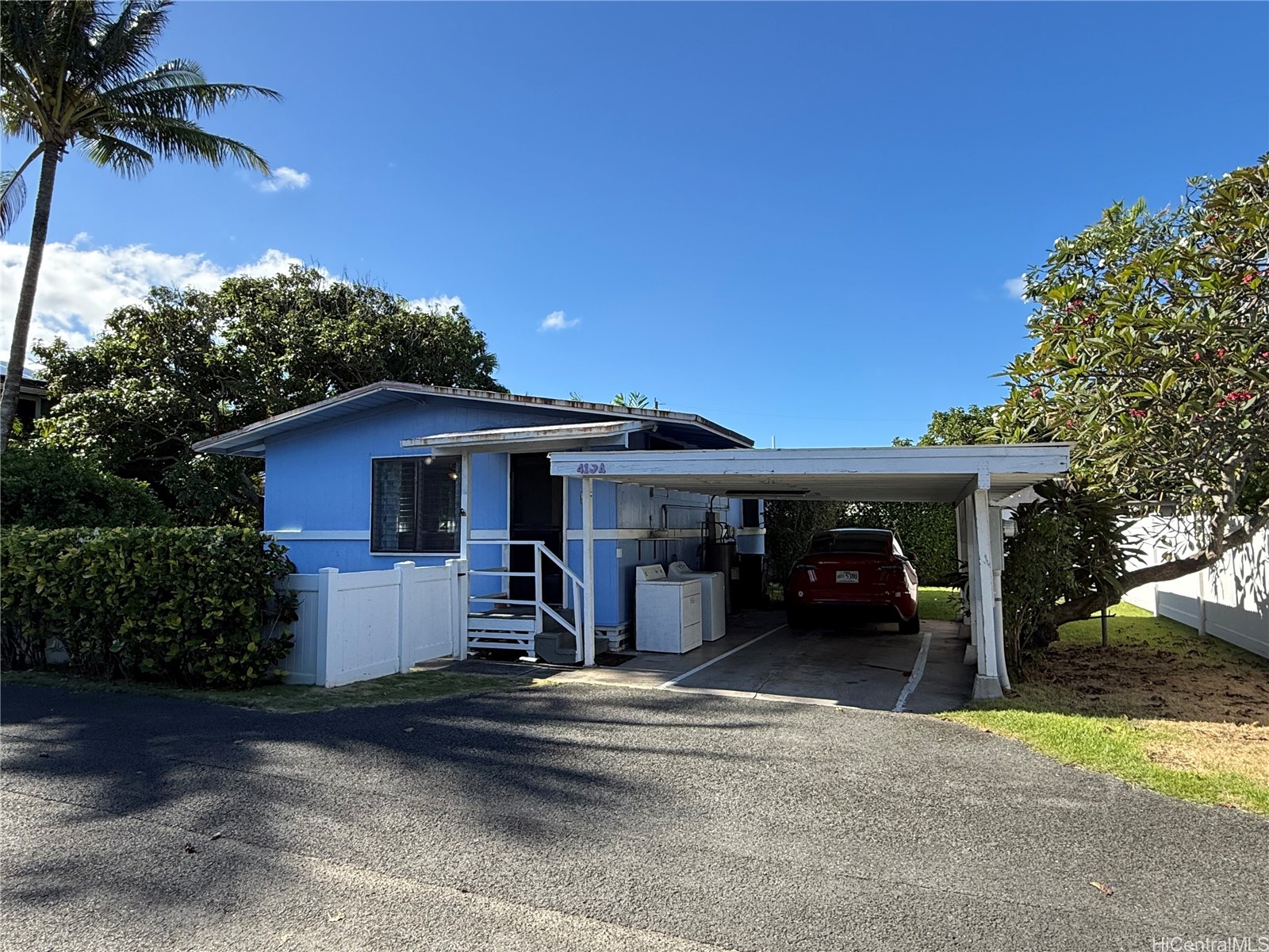 413 Kihapai Street A Property Photo 1